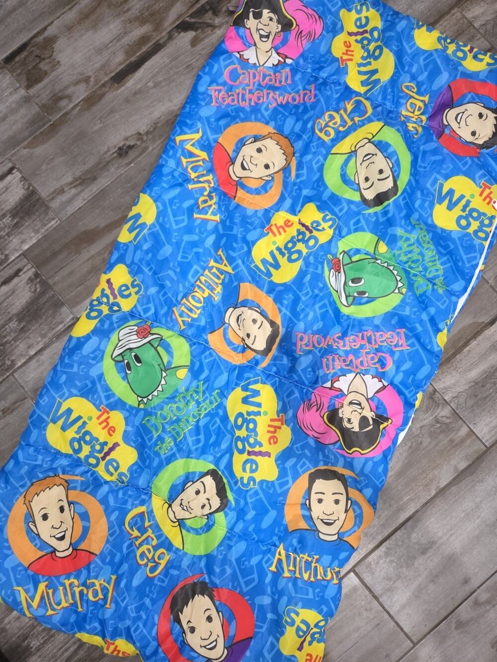 Vintage Original The Wiggles Kids Sleeping Bag Blue Yellow Zip